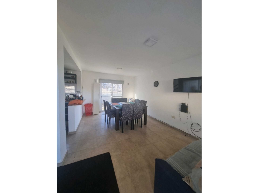 Se vende hermoso duplex 2 dormitorios amoblado — foto 4