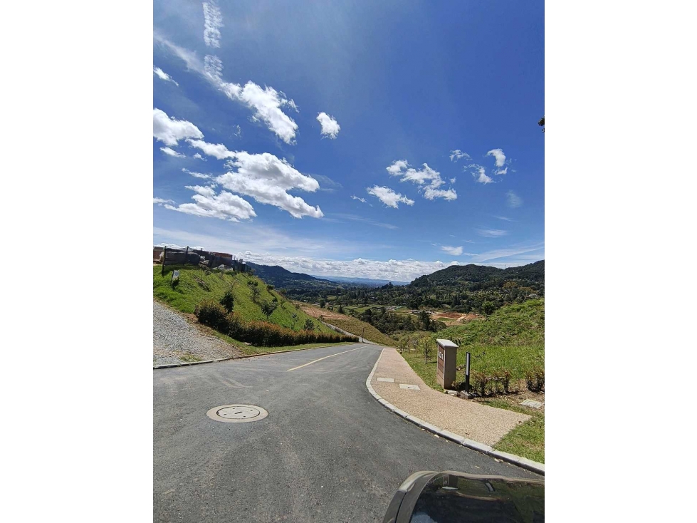 SE VENDE HERMOSO LOTE EN PARCELACIÓN EN LA CEJA,RESERVA SILVESTRE. — foto 3