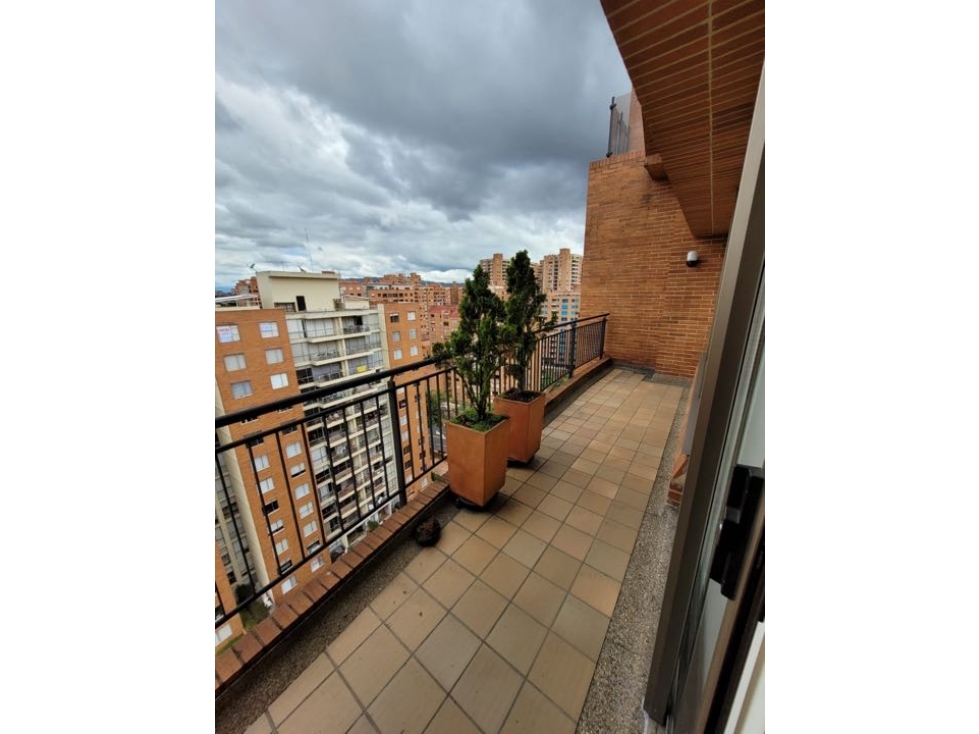 SE VENDE HERMOSO PENTHOUSE EN CLUB HOUSE EN NIZA. A — foto 3