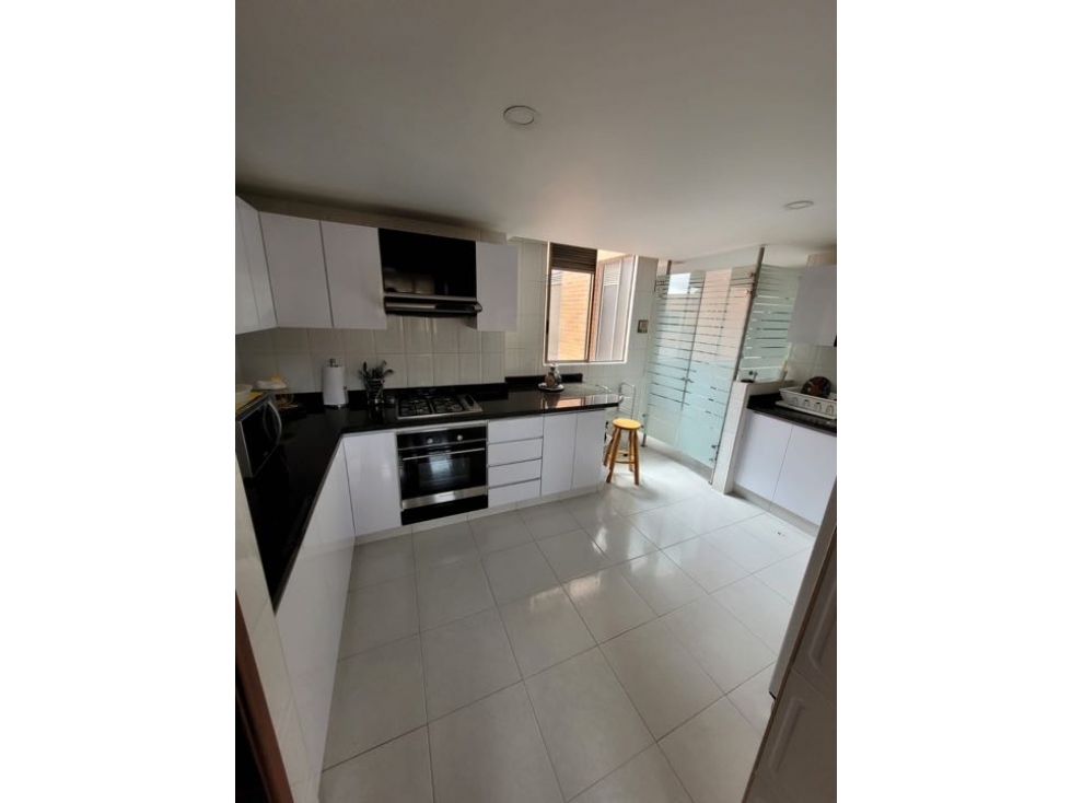 SE VENDE HERMOSO PENTHOUSE EN CLUB HOUSE EN NIZA. A — foto 4