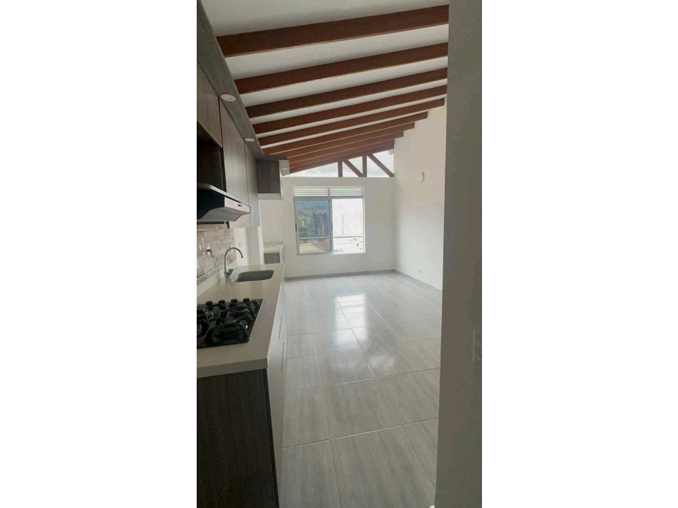 SE VENDE HERMOSO PENTHOUSE EN EL BARRIO PEREZ GANGAZO — foto 3