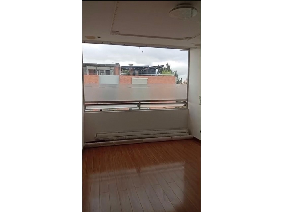 SE VENDE HERMOSO PH APARTAMENTO CON TERRAZA EN SANTA BÁRBARA.A — foto 6