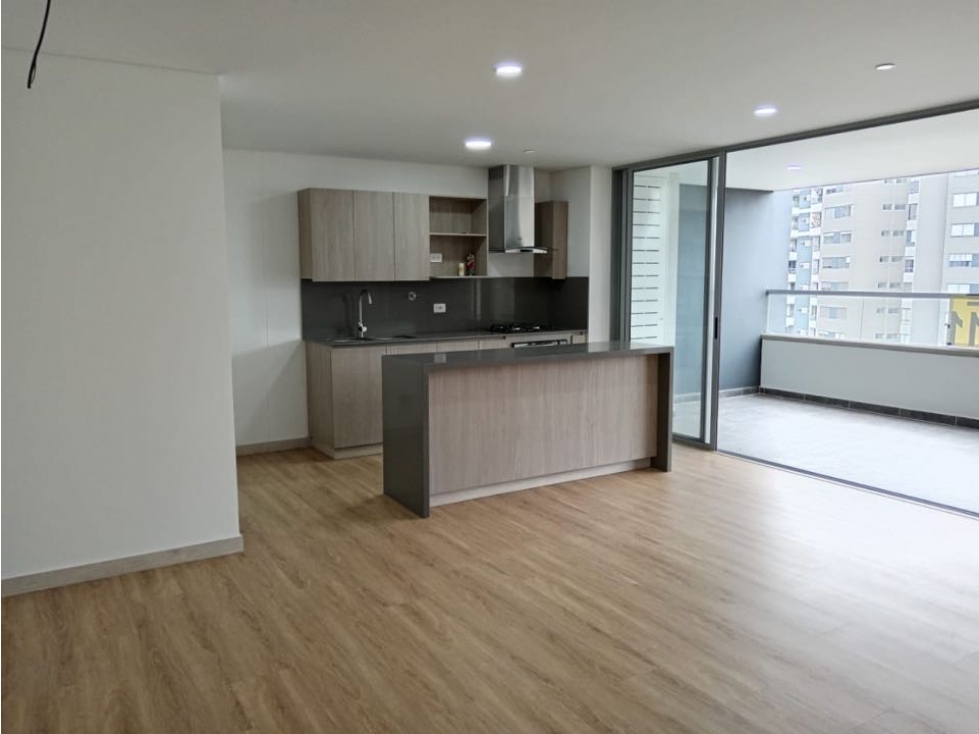 SE VENDE HERMOSO Y MODERNO APARTAMENTO ENVIGADO CERCA MALL TERRACINA — foto 6