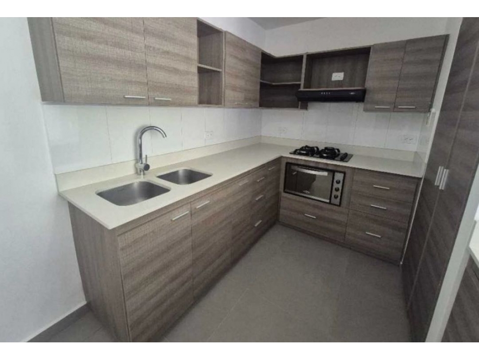 SE VENDE HERMOSO Y MODERNO APTO EN ENVIGADO, LOMA DEL ESCOBERO. — foto 6