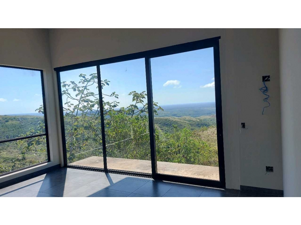 SE VENDE HERMOZA CASA DE 2 PLANTAS SANTA CRUZ PENONOMÉ — foto 6