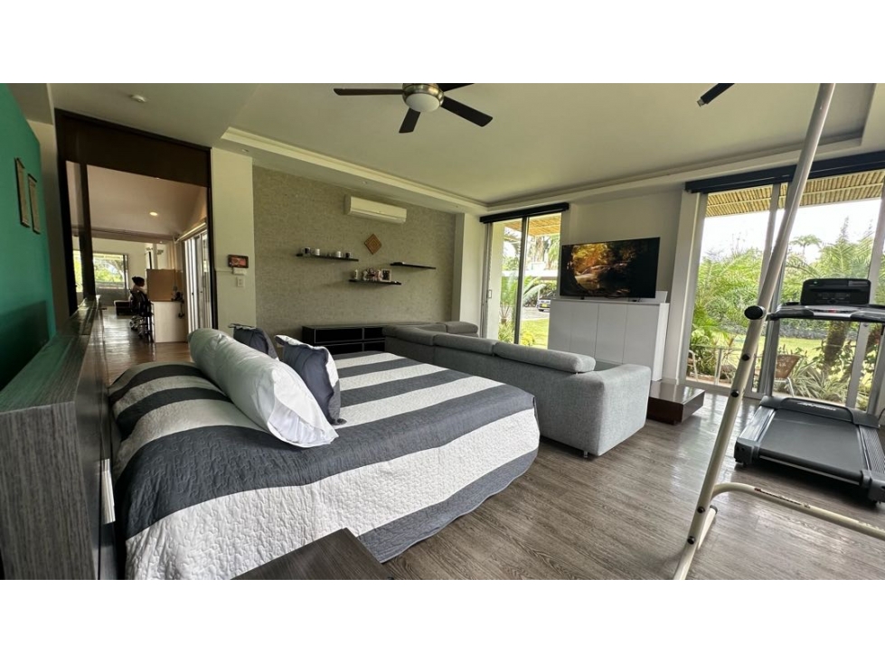Se VENDE Casa Campestre cerca al Club Campestre — foto 2