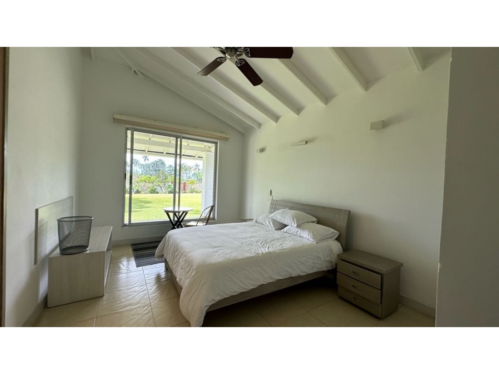 Se VENDE Casa Campestre cerca al Club Campestre — foto 3