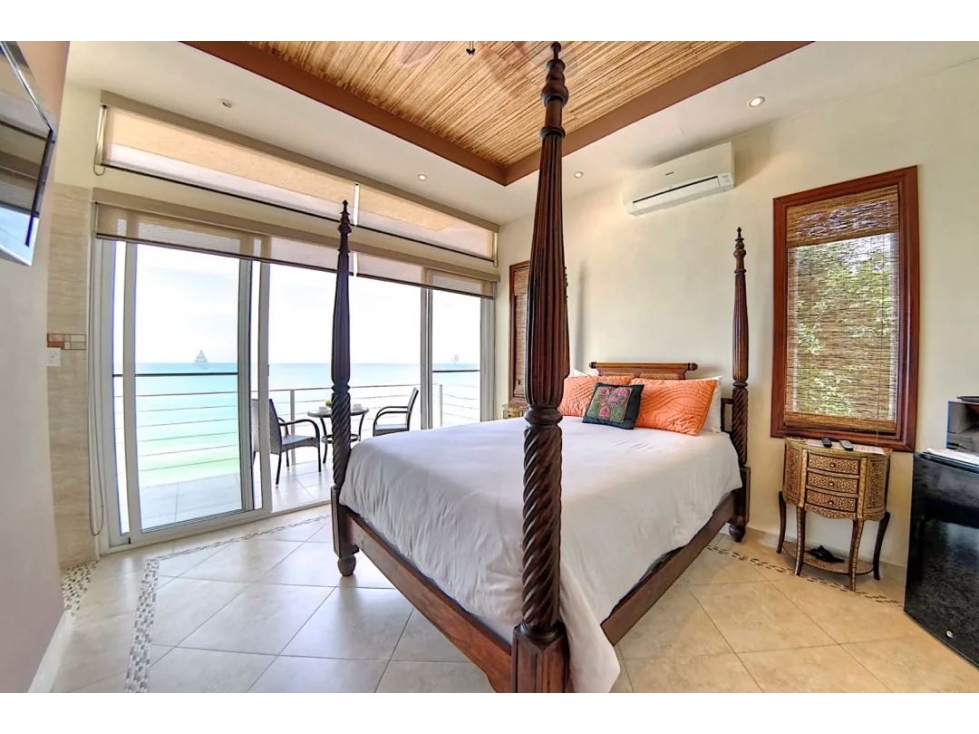 VENTA DE HOTEL BOUTIQUE FRENTE AL MAR - 3