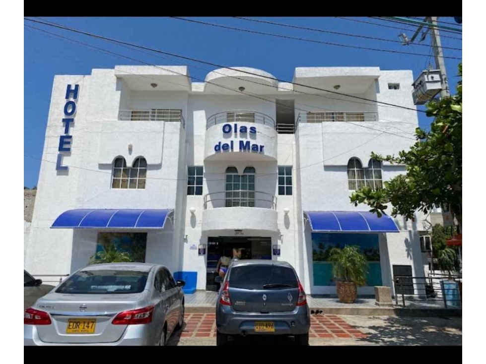 Se vende hotel de 3 pisos, 52 habitaciones, piscina, rodadero sur - 1