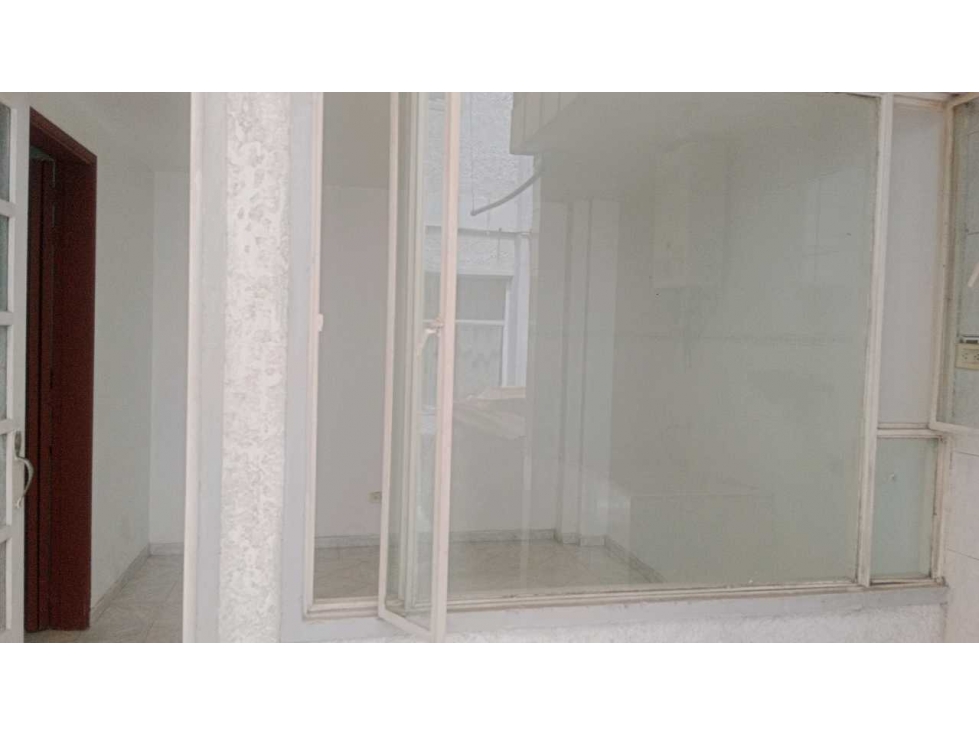 VENDO CASA EN EL BARRIO CASABLANCA DE KENNEDY EN BOGOTA — foto 6
