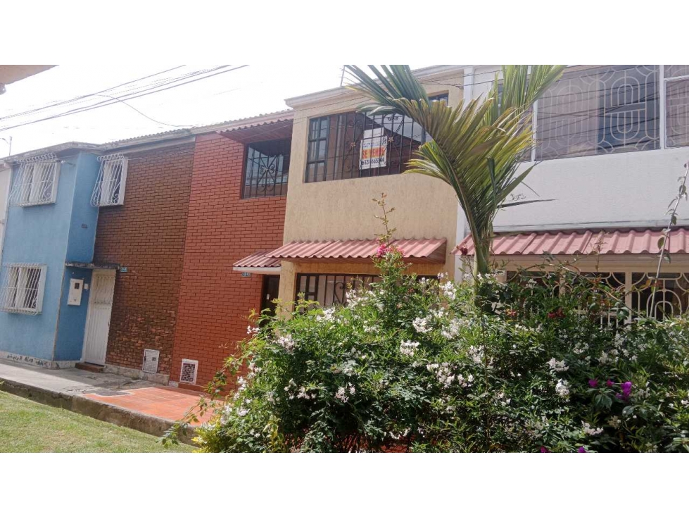 VENDO CASA EN KENNEDY CENTRAL BOGOTA URBANIZACION
