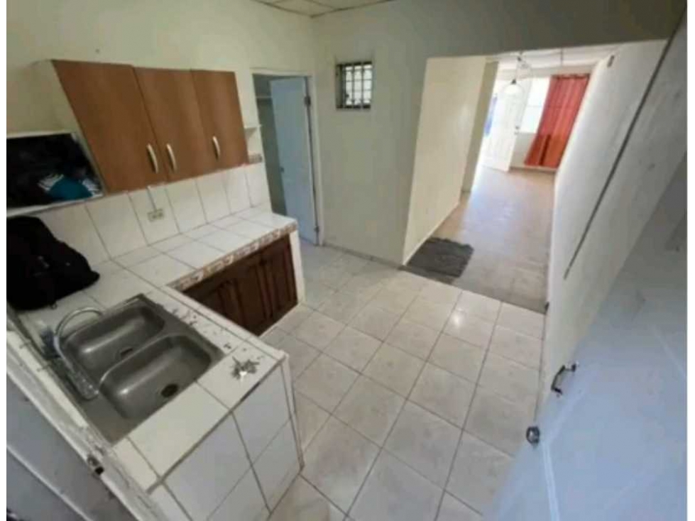 Se vende linda casa en la Urb Don Bosco — foto 4
