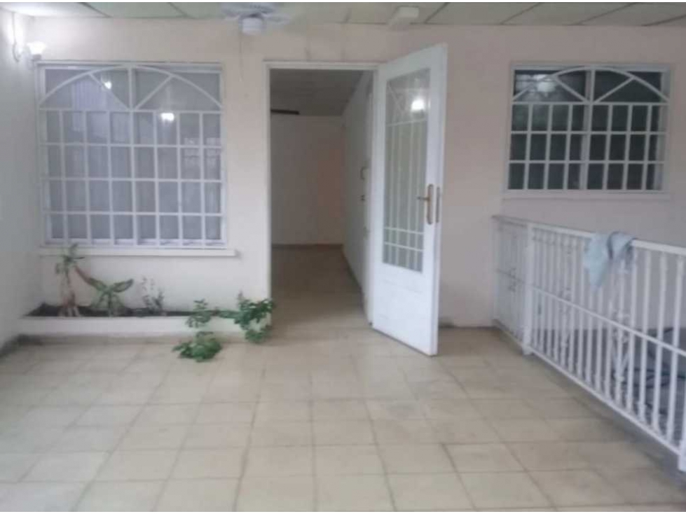 Se Vende Linda Casa en Residencial Las Americas (Tocumen)
