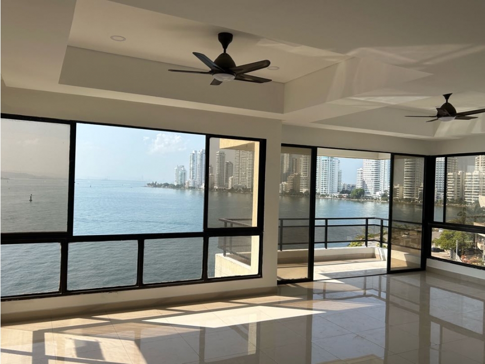 Se vende lindísimo apartamento remodelado en Bocagrande, Cartagena
