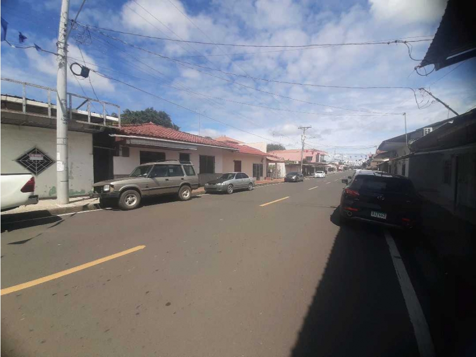 SE VENDE LOCAL COMERCIAL CERCA A CENTRAL DE CHITRE - 3