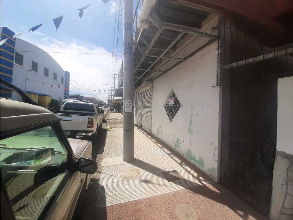SE VENDE LOCAL COMERCIAL CERCA A CENTRAL DE CHITRE - 4