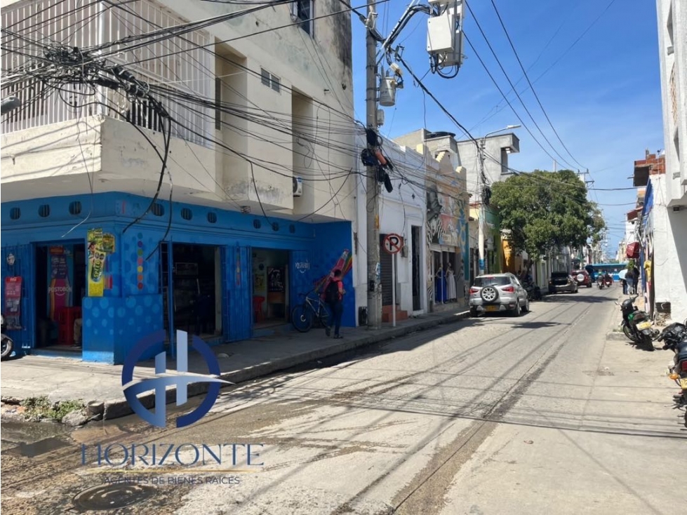 SE VENDE LOCAL COMERCIAL Y APARTAMENTO EN EL CENTRO DE SANTA MARTA — foto 5