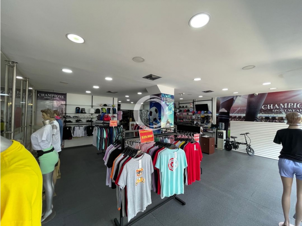 SE VENDE LOCAL COMERCIAL EN HOLGUINES TRADE CENTER — foto 5