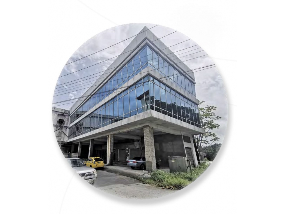 SE VENDE LOCAL COMERCIAL (OFICINA) EN ZONA LIBRE (COLÓN) EN INTERPLAZA - 2