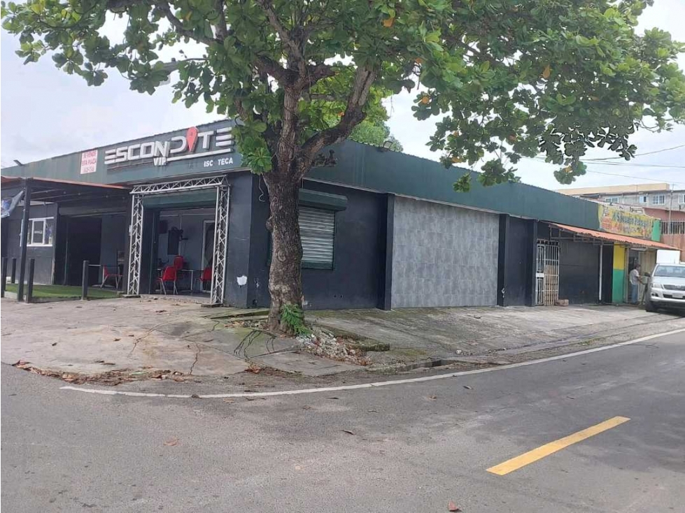 Se vende Local Comercial: Plaza Bar en Pedregal
