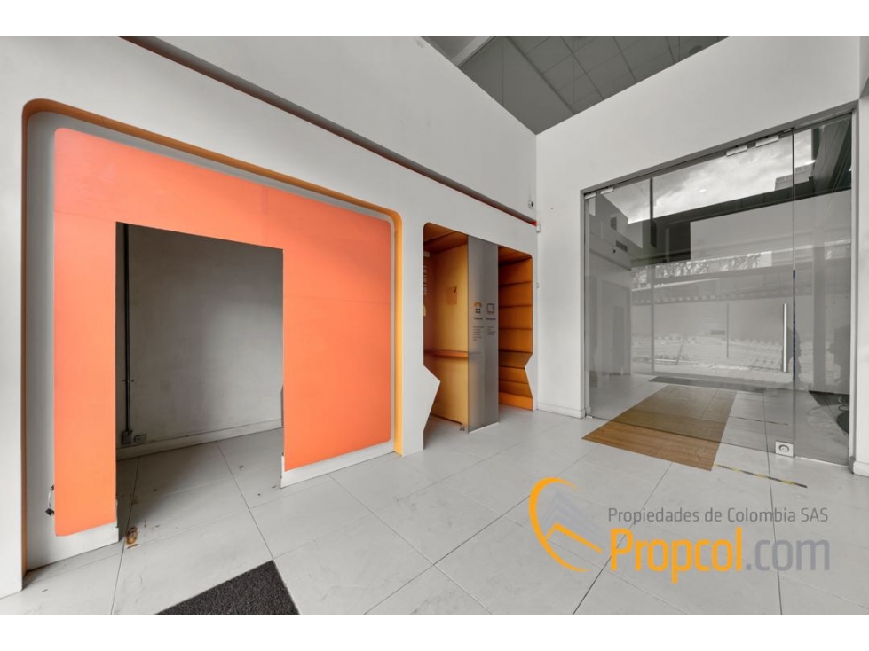 LOCAL EN VENTA, CHICO CALLE 100