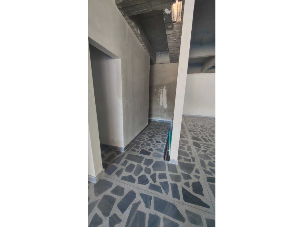 SE VENDE LOCAL EN EL BARRIO CARMELO EXCELENTE UBICACION — foto 4
