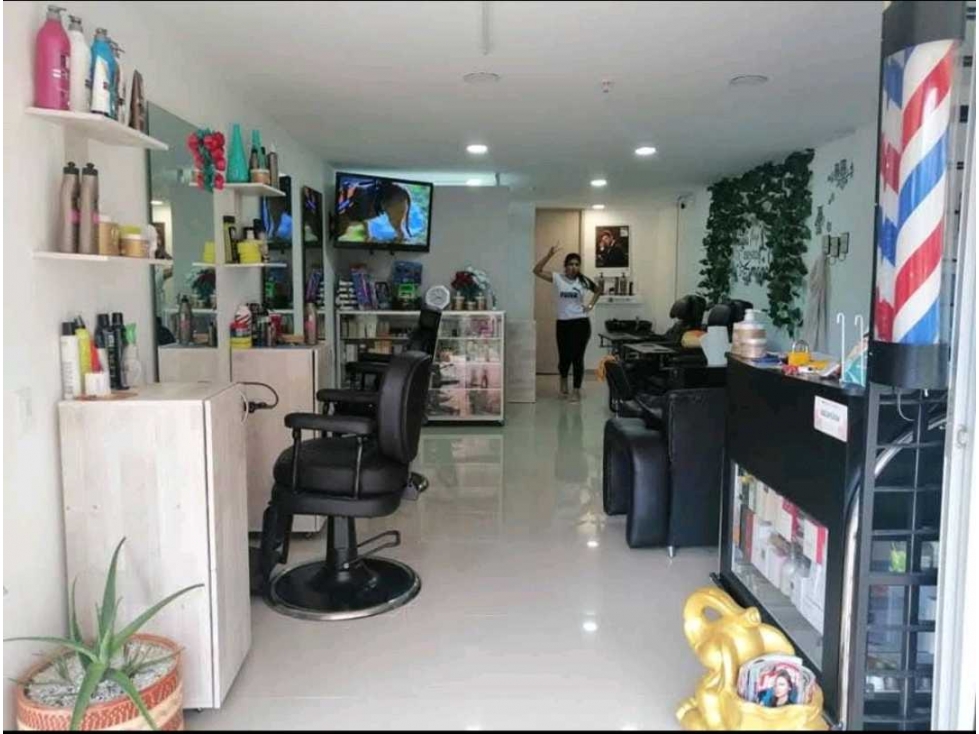 Se vende local en Pilarica