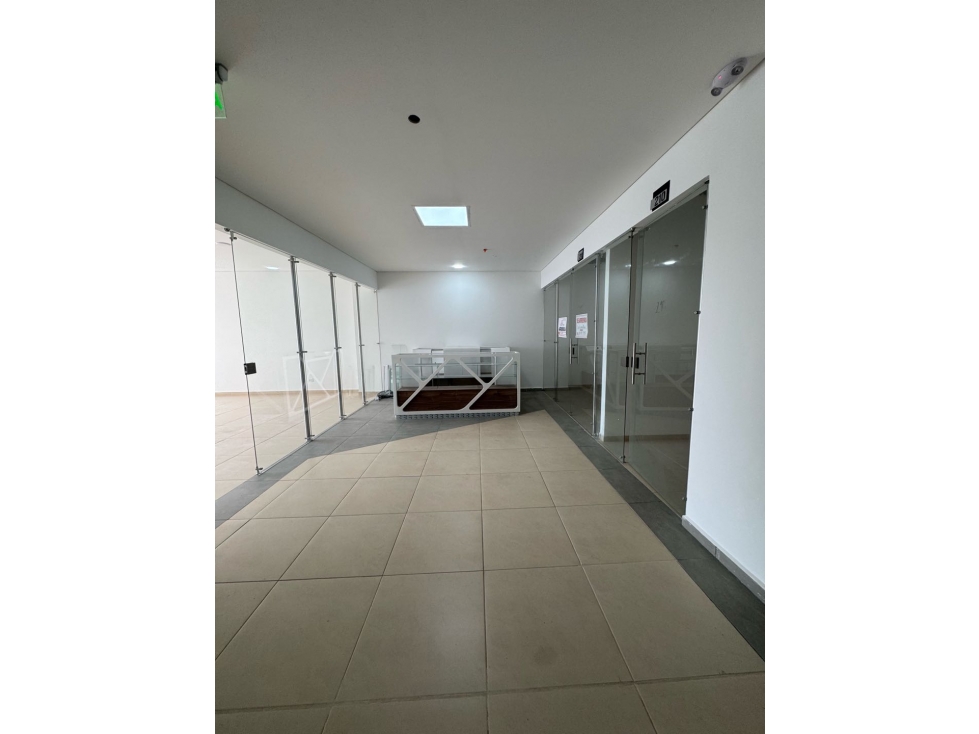 SE VENDE OFICINA O LOCAL EN POPAYAN TRADE CENTER OPORTUNIDAD - 6