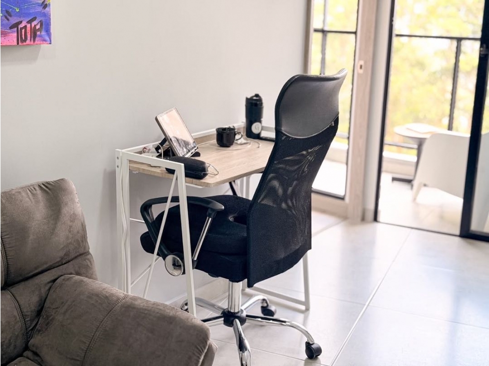 SE VENDE LOFT AMOBLADO EN ENVIGADO ESCOBERO — foto 2