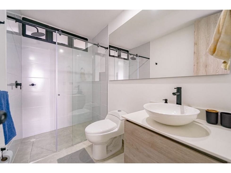 SE VENDE LOFT AMOBLADO EN ENVIGADO ESCOBERO — foto 3