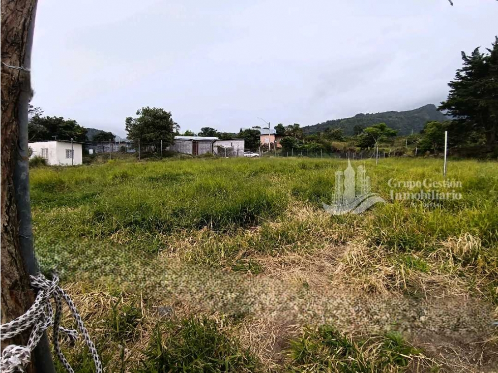 SE VENDE LOTE 1000m