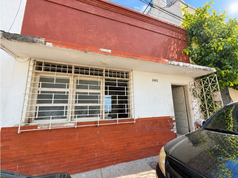 SE VENDE CASA/LOTE EN CENTRO HISTORICO, SANTA MARTA