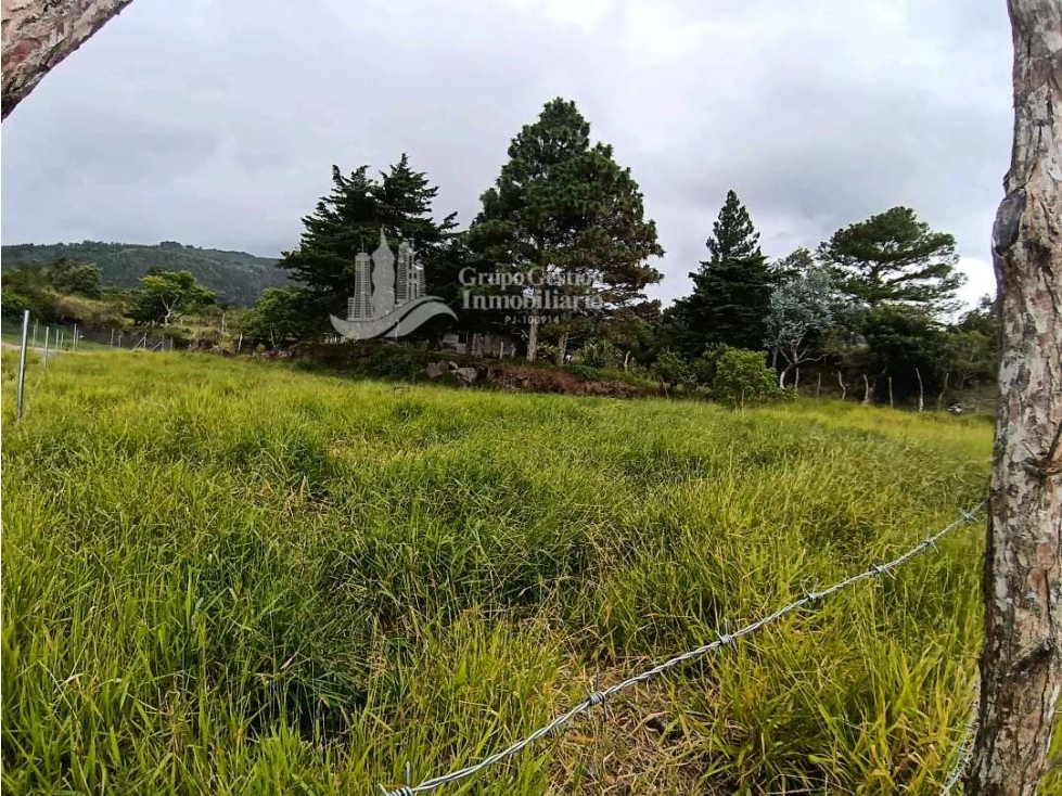 SE VENDE LOTE 500m - 6