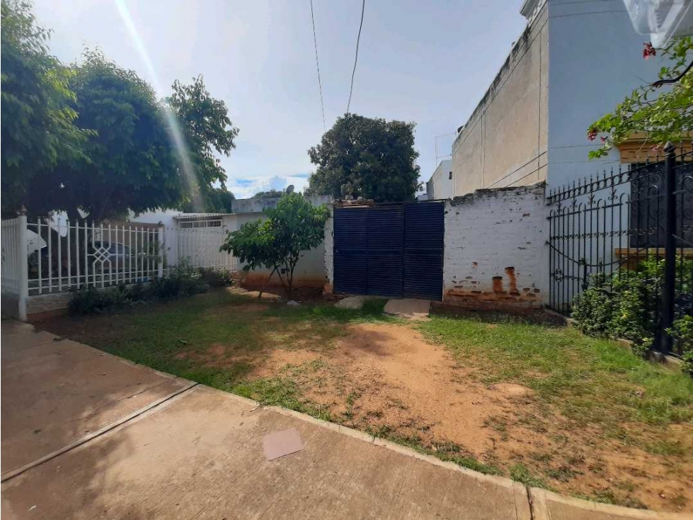 SE VENDE LOTE BARRIO PONTEVEDRA - 2
