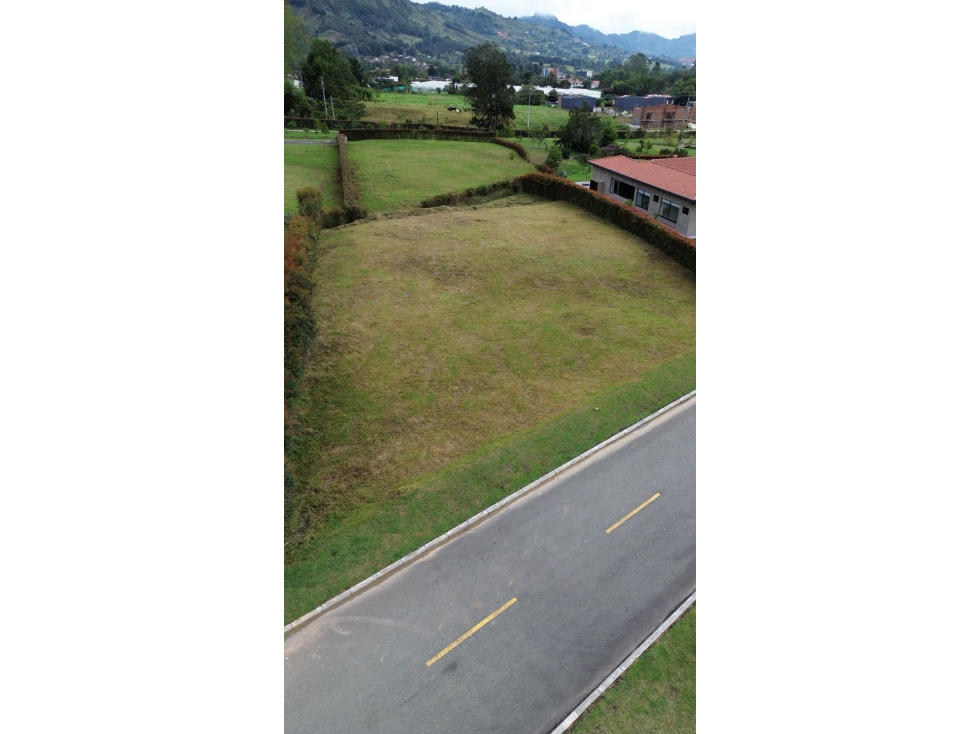 SE VENDE LOTE CAMPESTR EN LA CEJA CONDOMINIO CERRADO TOTALMENTE PLANO — foto 5