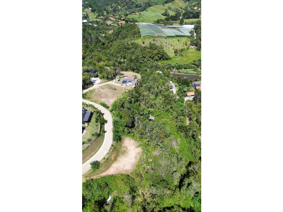 SE VENDE LOTE CAMPESTRE EN EL RETIRO PARCELACION MONTESERENO — foto 4