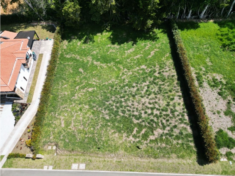 SE VENDE LOTE CAMPESTRE EN LA CEJA CONDOMINIO ALCALA [NATYZU]