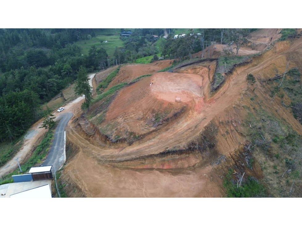 SE VENDE LOTE CAMPESTRE EN LA CEJA SECTOR ALTA VISTA VÍA HACIA EL RETI — foto 4