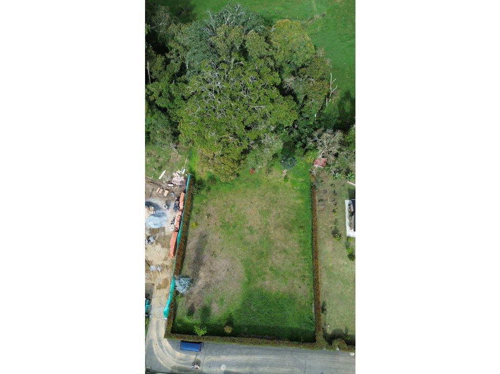 SE VENDE LOTE CAMPESTRE EN LA CEJA PARCELACION LOTE PLANO CON RESERVA