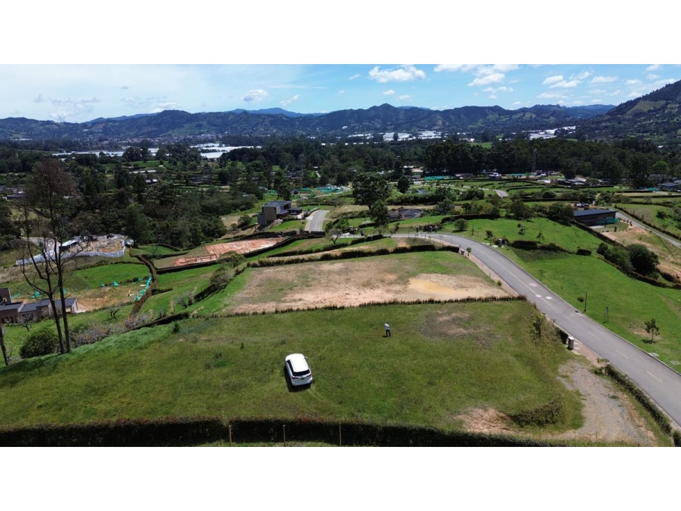 Se vende lote campestre en La Ceja Parcelacion reserva silvestre 364
