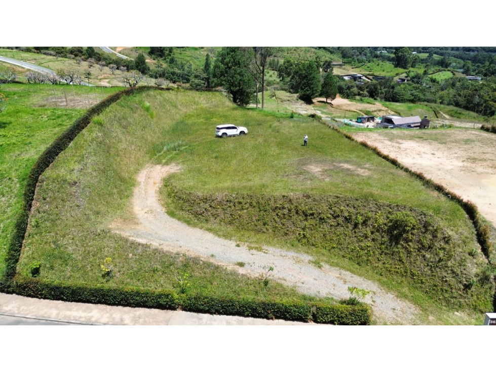 Se vende lote campestre en La Ceja Parcelacion reserva silvestre 364 — foto 2