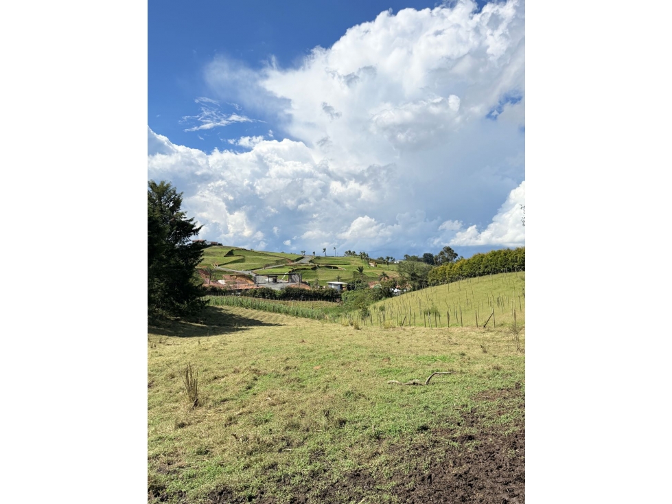 Se vende lote campestre de 3.400 m2 en condominio, El Carmen — foto 2