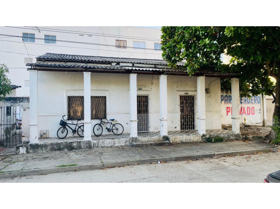 SE VENDE LOTE CASA EN MANGA ZONA DIAN