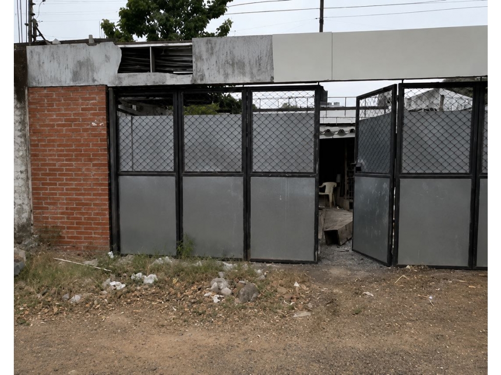 SE VENDE LOTE CENTRAL DE 136 M² - YOPAL CASANARE