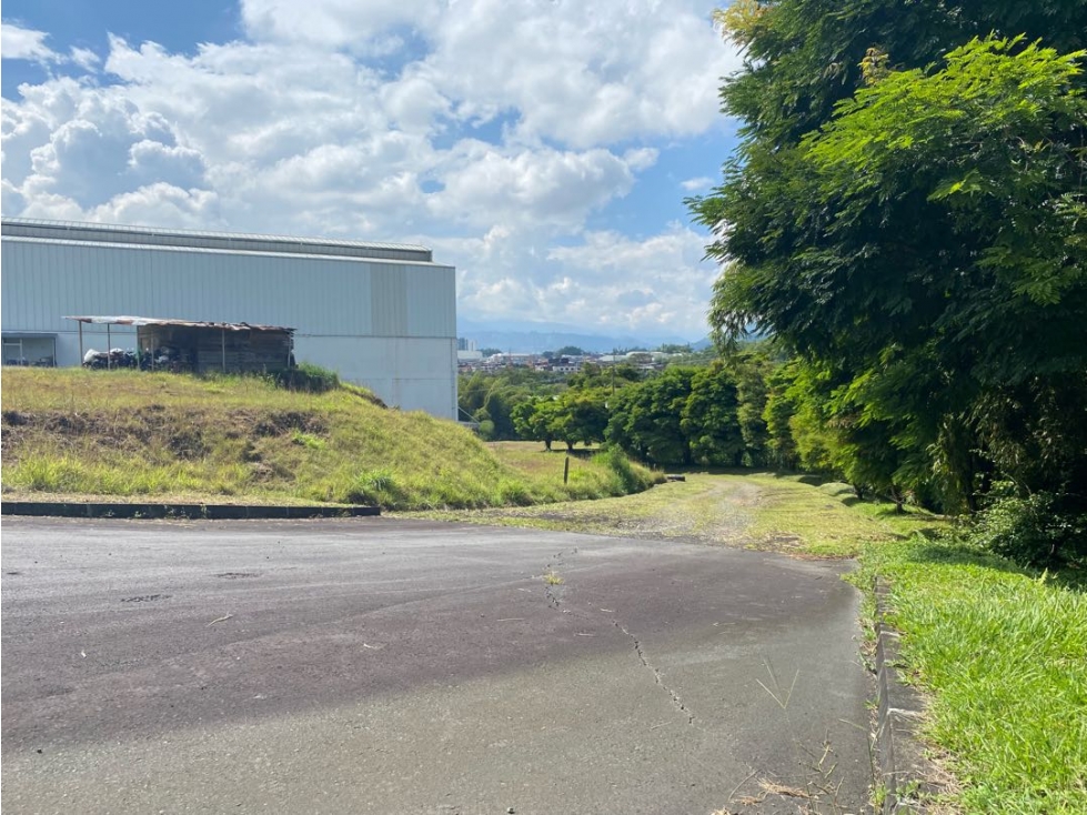 SE VENDE LOTE EN DOSQUEBRADAS RISARALDA - 2