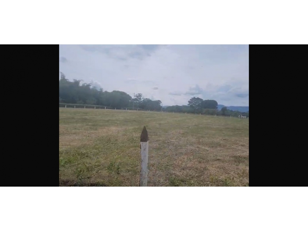 Se vende lote cerca Parque del Cafe — foto 2