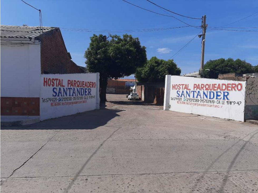 SE VENDE LOTE COMERCIAL BARRIO CENTRO - 1