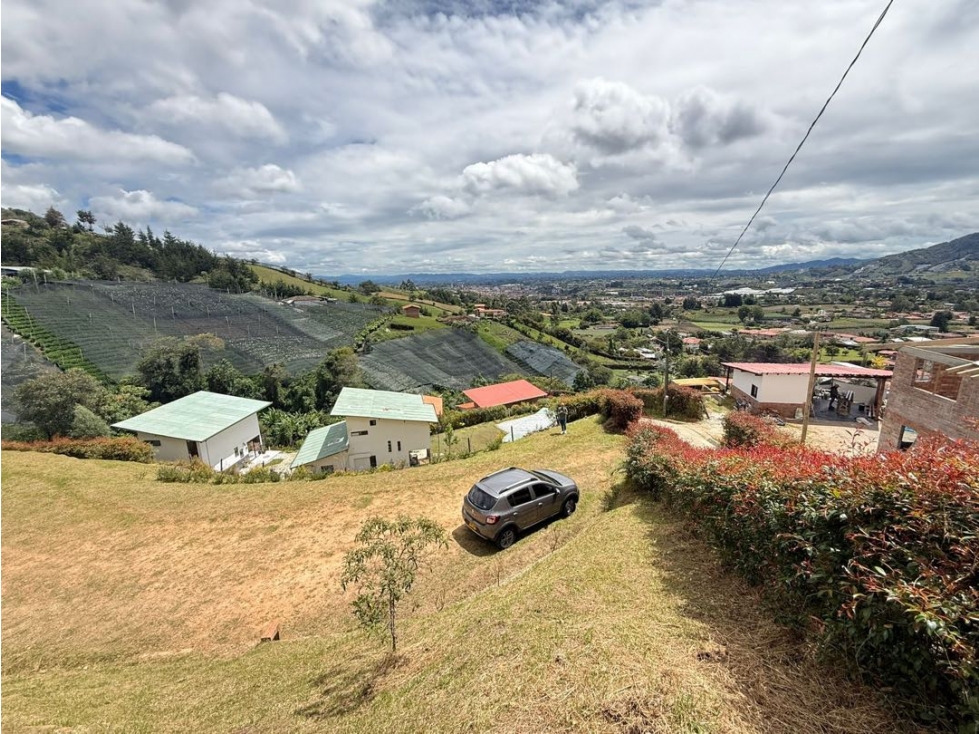 Se vende lote de 1.250 m2 con una vista genial en El Carmen de Viboral — foto 2
