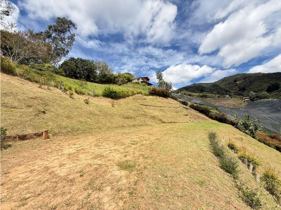 Se vende lote de 1.250 m2 con una vista genial en El Carmen de Viboral — foto 4
