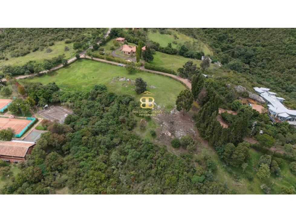 SE VENDE LOTE CON VISTA EN SINDAMANOY